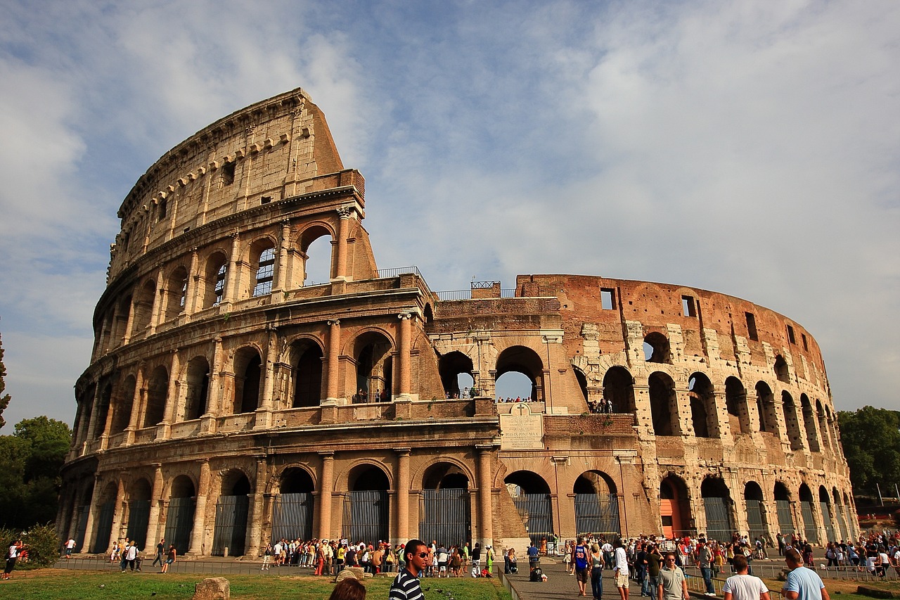 Guided Tour of the Colosseum, Roman Forum, and Palatine Hill